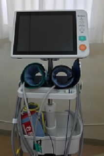 CAVI（血管年齢）測定装置